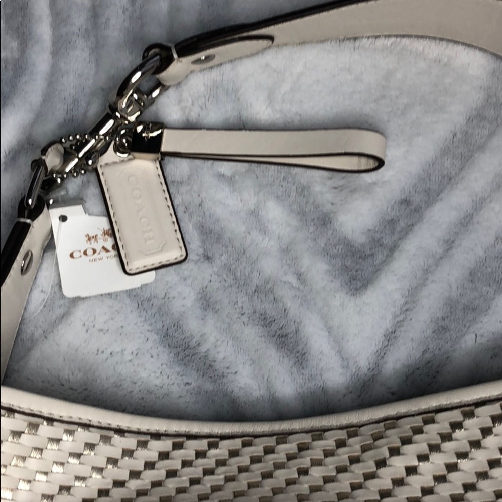 Purse - Picture 6 of 9